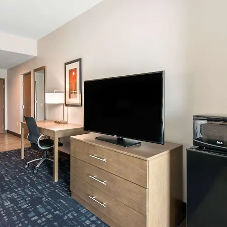Comfort Suites Fort Lauderdale Airport & Cruise Port Dania Beach Exterior foto